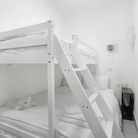 Spacious 2 Bedroom Flat Near Hyde Park By Beiroom Лондон Экстерьер фото