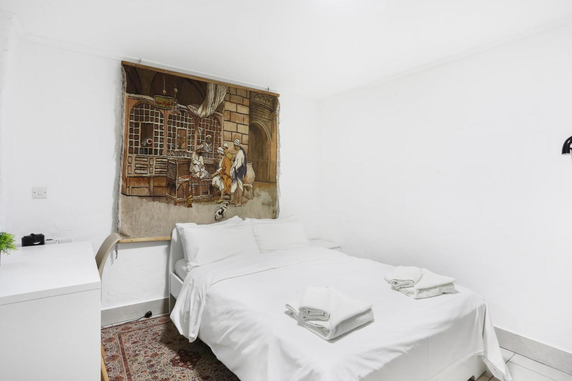 Апартаменты Spacious 2 Bedroom Flat Near Hyde Park By Beiroom Лондон