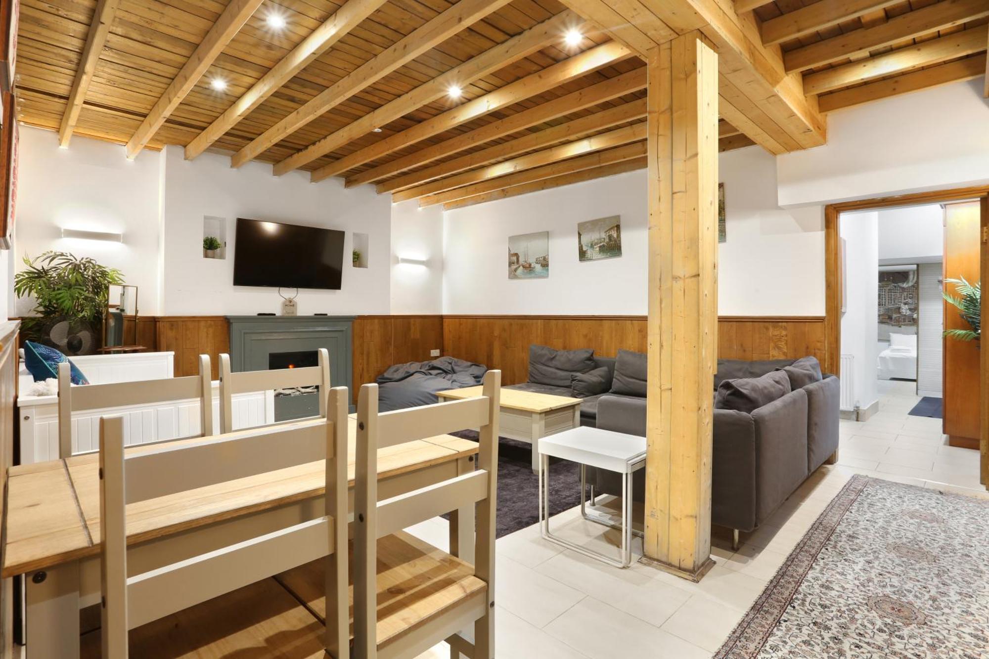 Spacious 2 Bedroom Flat Near Hyde Park By Beiroom * Лондон